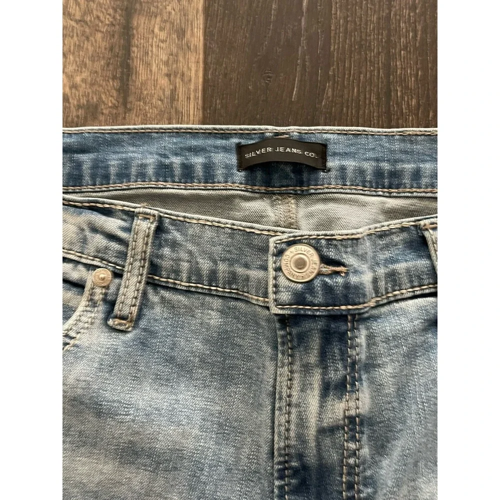 Silver Jeans -  Silver Jeans Men's 38x32 Allan Slim fit straight Leg Light Wash